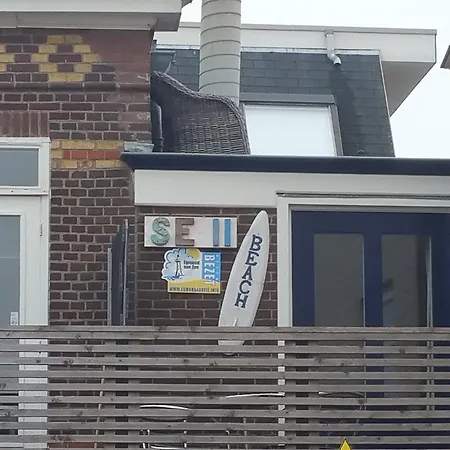 Holiday home Vakantiewoningenegmond Egmond aan Zee